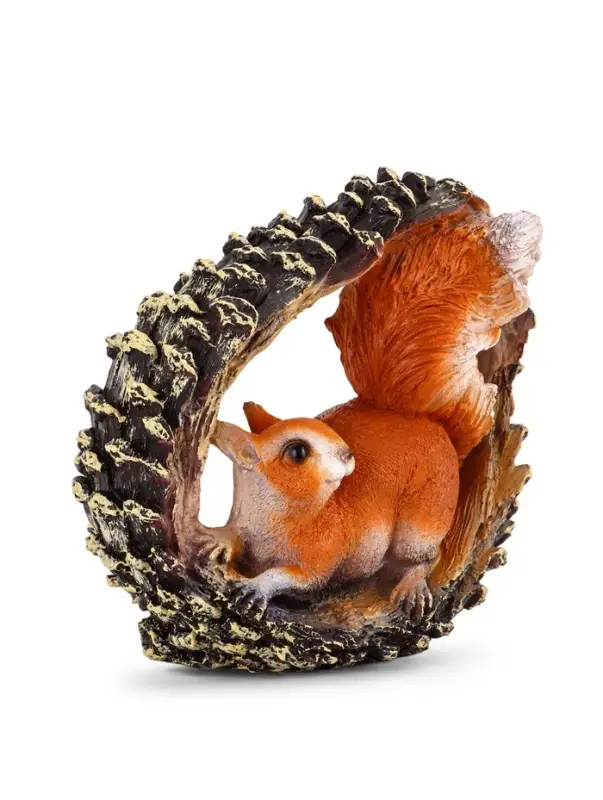 Садовая фигура из полистоуна &laquo;Белка в шишке&raquo;, 25&times;20&times;14 см