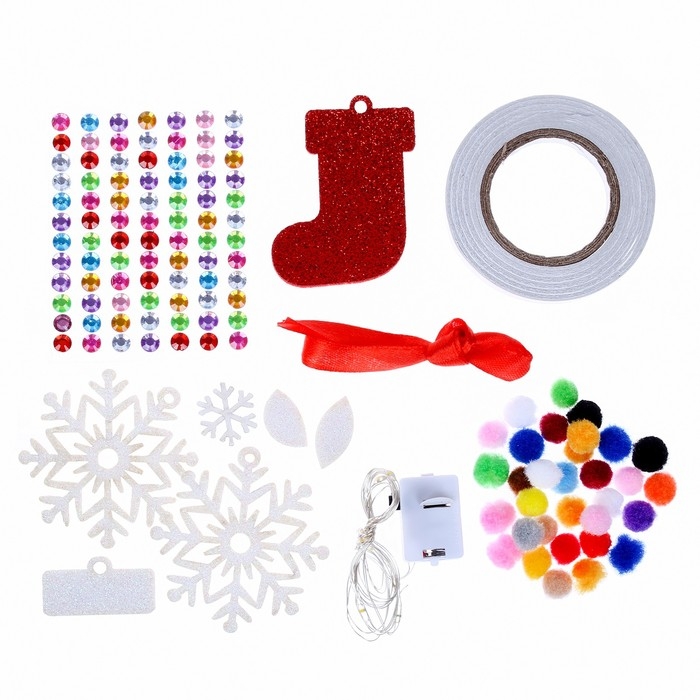 Новогодний набор для творчества «Гирлянда. Снежинки» Новогодний набор для творчества «Гирлянда. Снежинки»