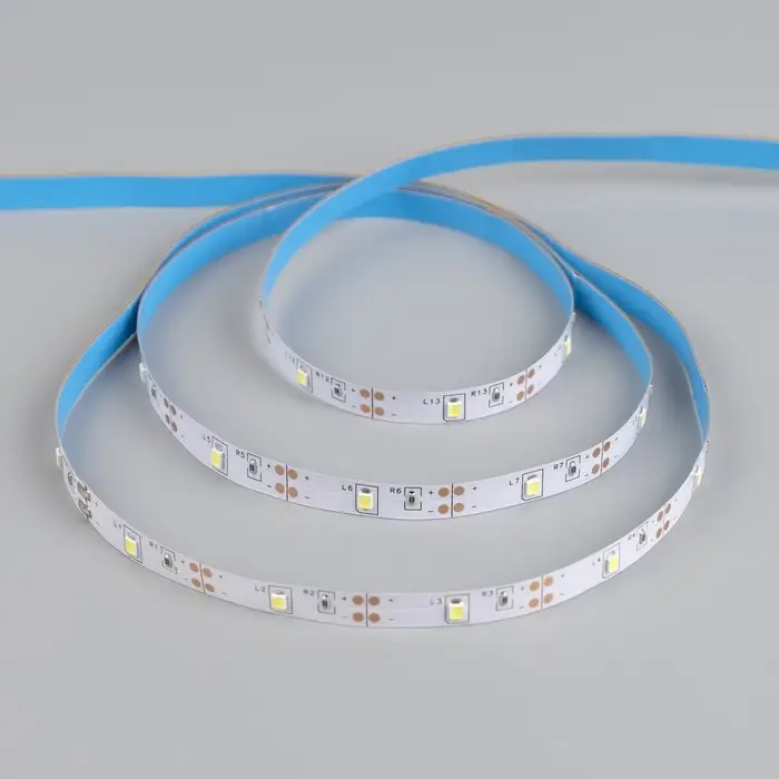 Светодиодная лента Luazon Lighting 1 м, IP20, SMD2835, 30 LED/м, 3хАА, 6000К Светодиодная лента Luazon Lighting 1 м, IP20, SMD2835, 30 LED/м, 3хАА, 6000К