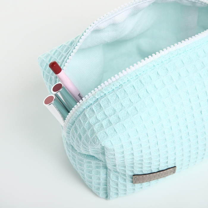 Косметичка на молнии TEXTURA, цвет бирюзовый Косметичка на молнии TEXTURA, цвет бирюзовый