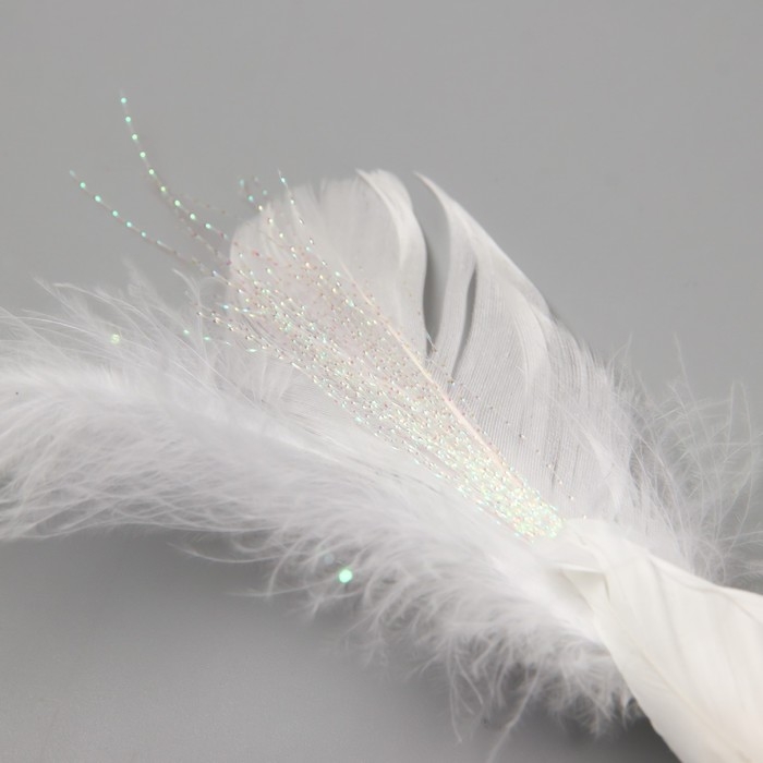 Пушистики на прищепке набор 2 шт Пушистики на прищепке набор 2 шт "Голубки с блестками и длинным хвостом" белые 5х6х15 см