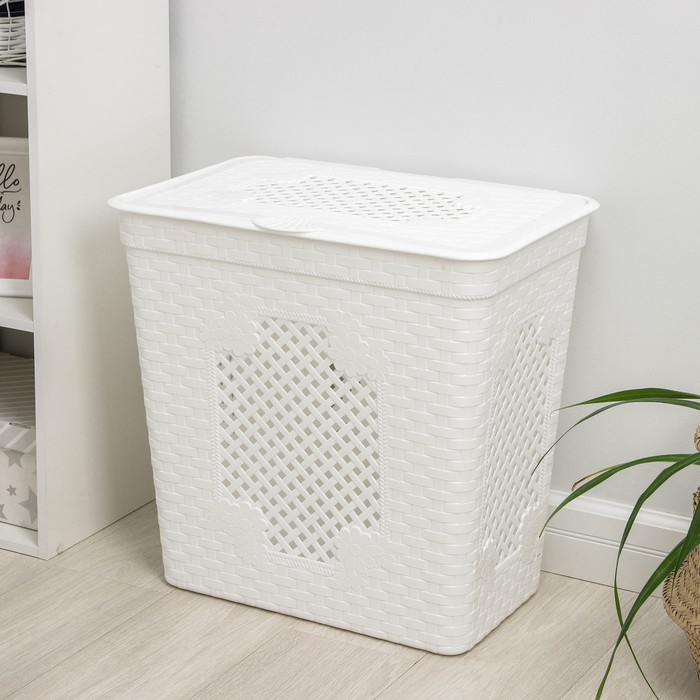 Корзина бельевая с крышкой «Плетёнка люкс», 85 л, 58×39×57 см, цвет белый Корзина бельевая с крышкой «Плетёнка люкс», 85 л, 58×39×57 см, цвет белый