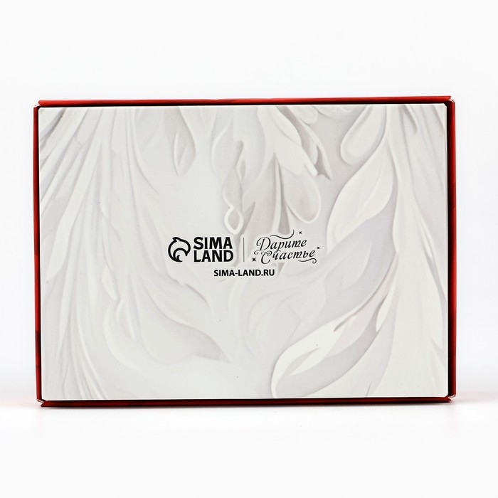 Коробка складная под 6 конфет «Снежная сказка», 13.5 х 9.8 х 3.8 см Коробка складная под 6 конфет «Снежная сказка», 13.5 х 9.8 х 3.8 см