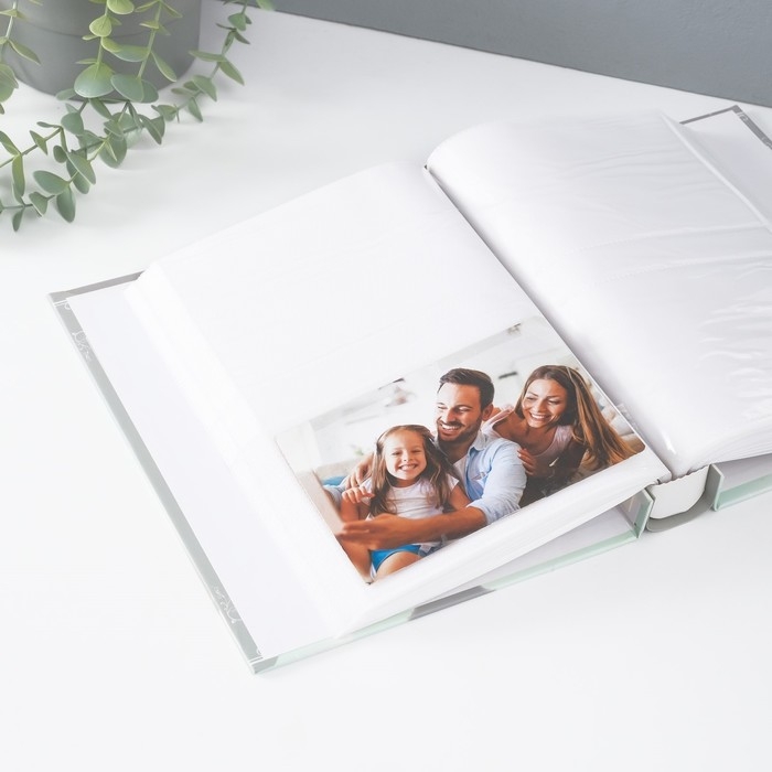 Фотоальбом на 200 фото 10х15 см Фотоальбом на 200 фото 10х15 см "Волшебные сны" в коробке МИКС 5,2х20,6х26,6 см