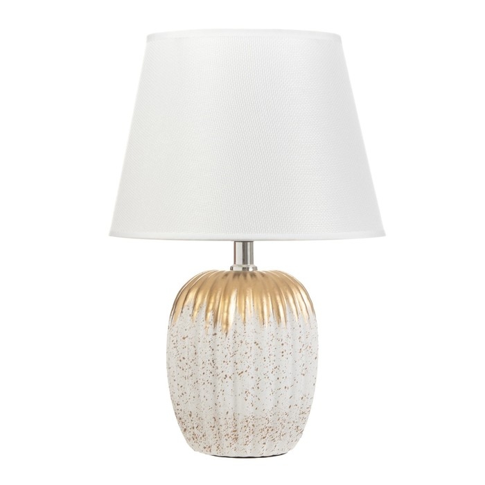 Настольная лампа Настольная лампа "Пастек" 1хE14 белый 22,5х22,5х34 см RISALUX