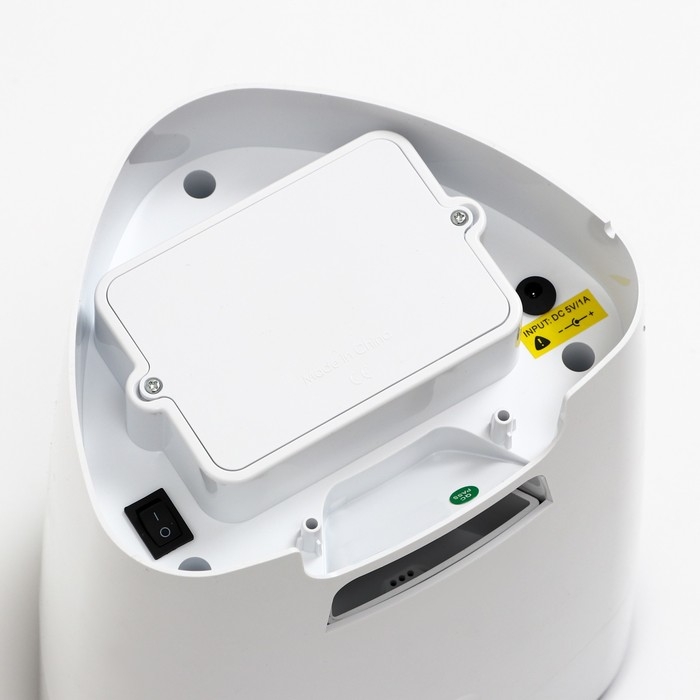 Умная автокормушка, контейнер 5,5 л, с Wi-Fi, функция записи голоса, белая Умная автокормушка, контейнер 5,5 л, с Wi-Fi, функция записи голоса, белая