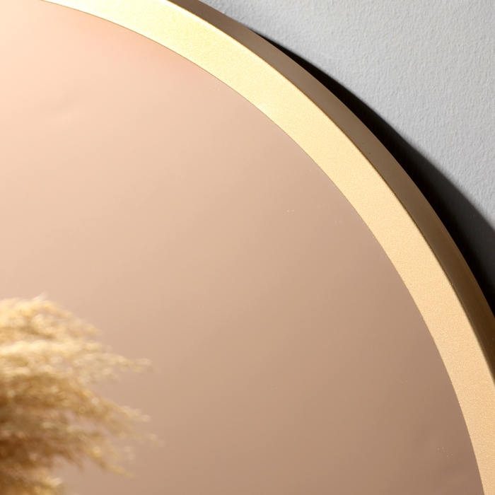 Зеркало настенное в круглом корпусе из металла, D=60, золотой Рубин Зеркало настенное в круглом корпусе из металла, D=60, золотой Рубин