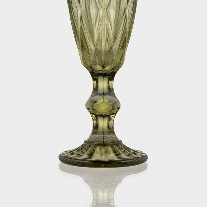 Бокал из стекла для шампанского Magistro «Круиз», 160 мл, 7×20 см, цвет зелёный Бокал из стекла для шампанского Magistro «Круиз», 160 мл, 7×20 см, цвет зелёный