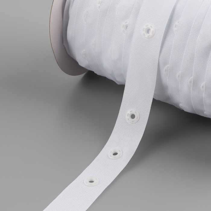 Тесьма с кнопками, 25-25-50 мм, 17 мм × 45 ± 1 м, цвет белый Тесьма с кнопками, 25-25-50 мм, 17 мм × 45 ± 1 м, цвет белый