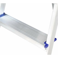 Стремянка алюминиевая 4 ступени TARKO 04104e