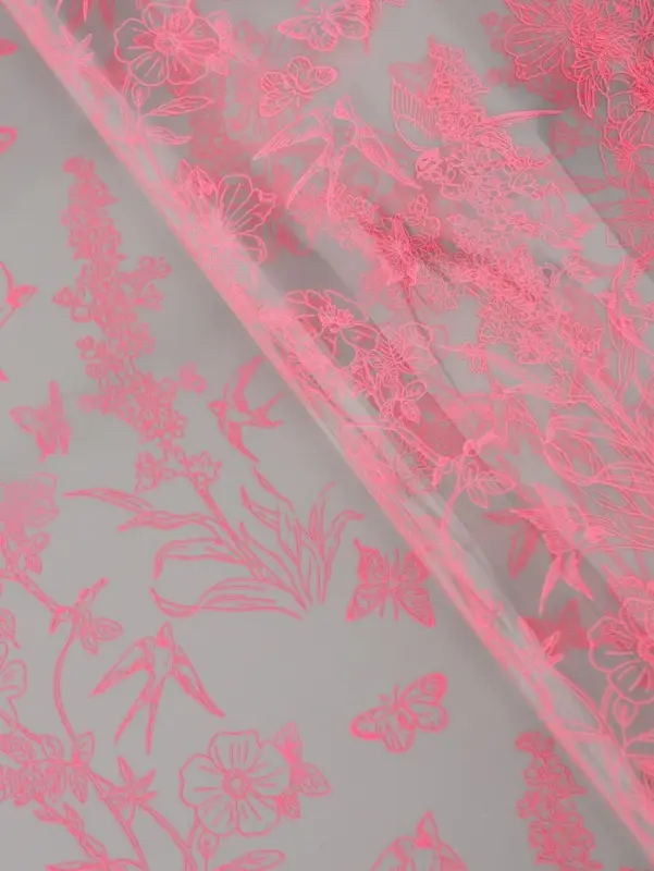 Плёнка для цветов &laquo;Ласточки&raquo;, прозрачный/розовый туманный, 0.6&times;9.3&plusmn;5% м, 40 мкм, 200 г