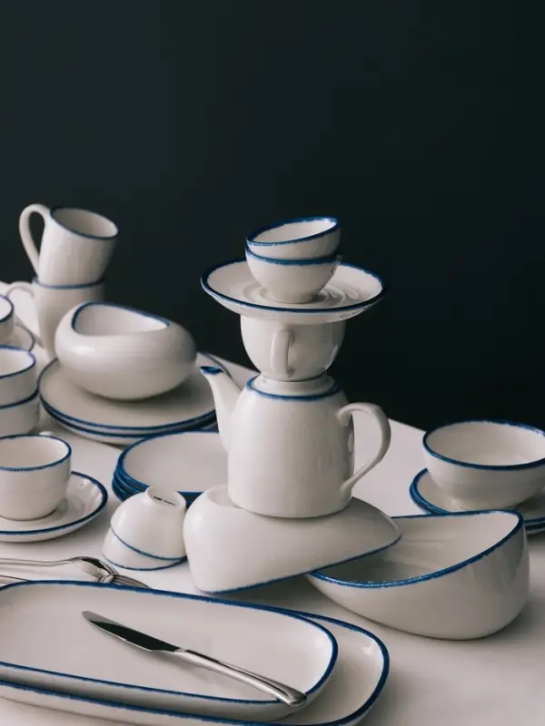 Салатник Magistro Blue Lagoon, 450 мл, 22.3&times;17&times;9 см, фарфор, белый, синий