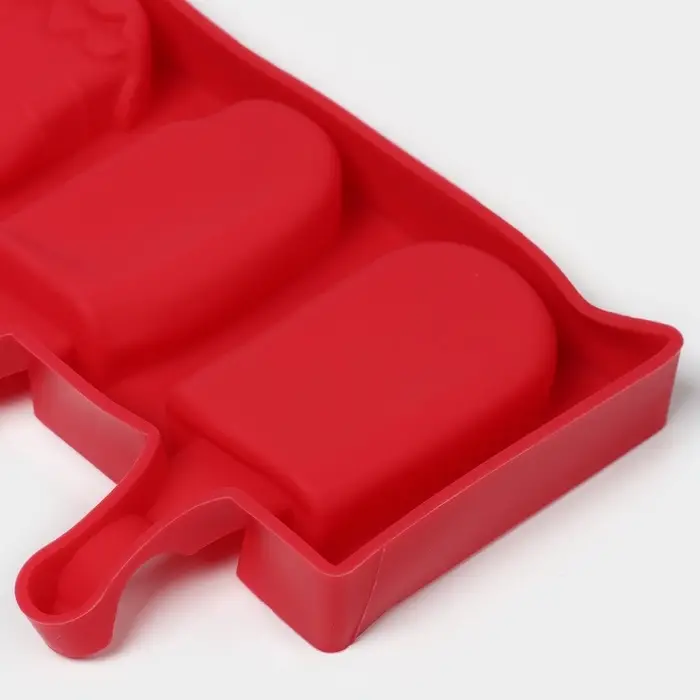 Форма для мороженого &laquo;Эскимо со сладостями&raquo;, силикон, 19.5&times;17.7 см, 3 ячейки (7&times;4.2 см), МИКС