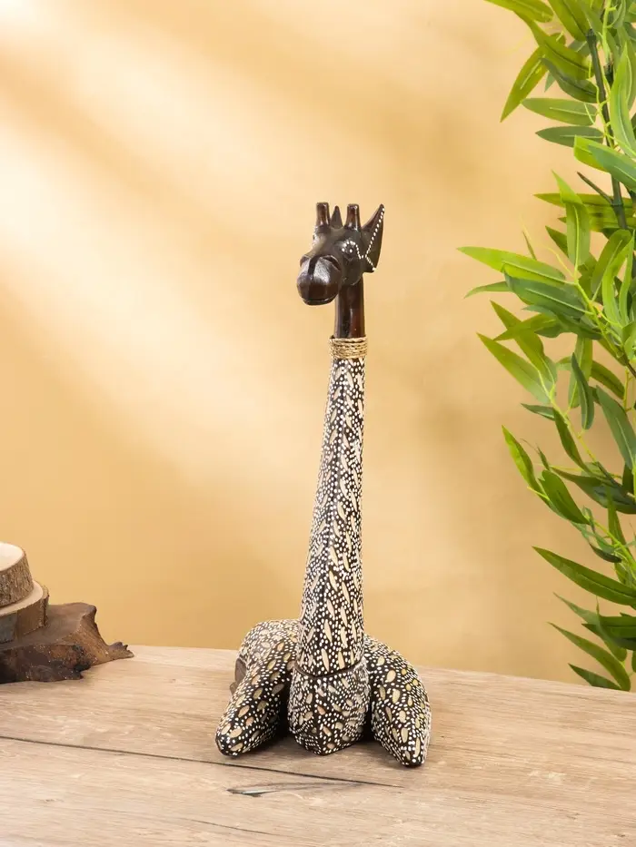 Сувенир "Жираф" дерево 25х13х40 см, бежево-коричневый Сувенир "Жираф" дерево 25х13х40 см, бежево-коричневый