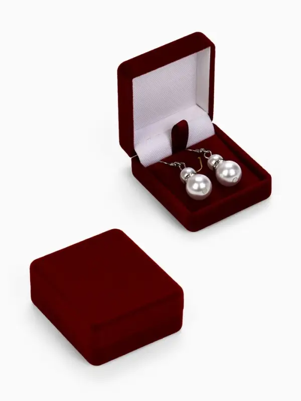 Футляр бархатный под серьги, кулон &laquo;Традиции&raquo;, 4.5&times;5&times;2 см, бордовый