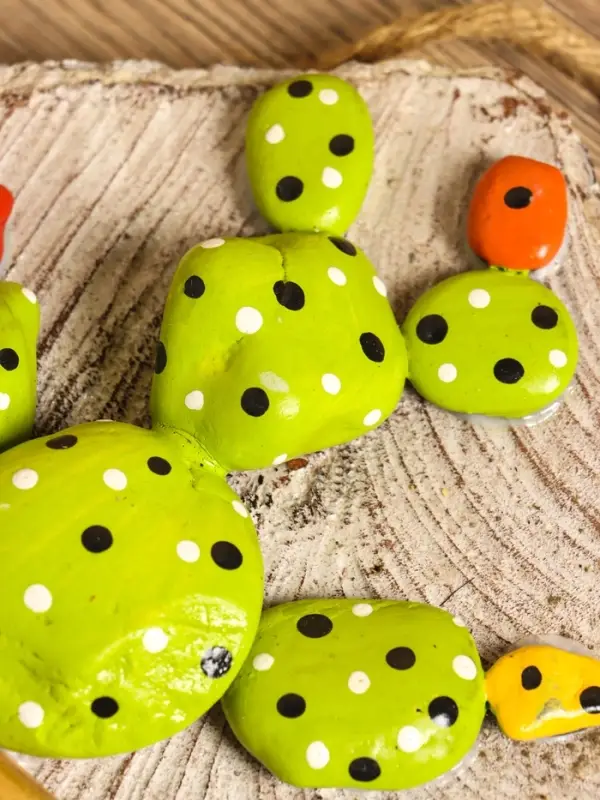 Панно «Кактус», 17×18×5 см, дерево Албезия Панно «Кактус», 17×18×5 см, дерево Албезия