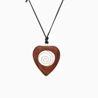 Кулон &laquo;Сердце&raquo;, дерево соно