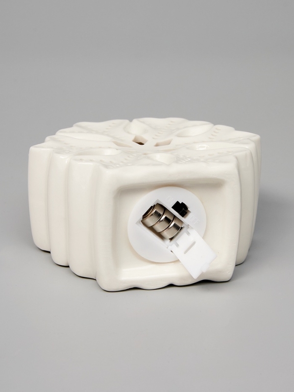 Светодиодная фигура Светодиодная фигура "Снежинка большая" 11х5х11, 1 LED, LR44x3(в компл.), Т/БЕЛЫЙ