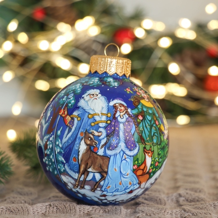 Набор из 2-х ёлочных шаров 100 мм «Зимняя сказка» Набор из 2-х ёлочных шаров 100 мм «Зимняя сказка»