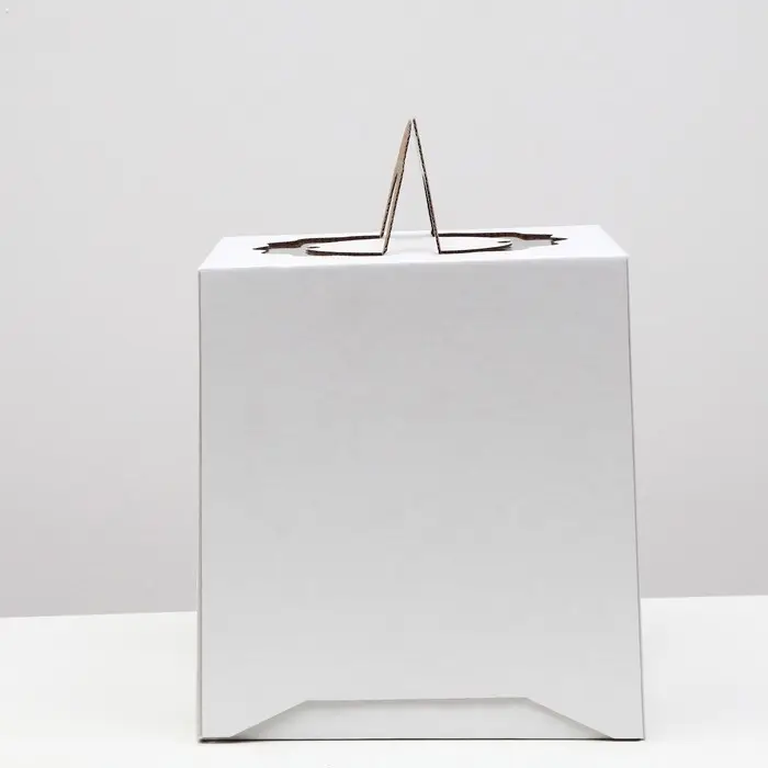 Кондитерская упаковка Кондитерская упаковка "Овал", 2 окна, белая, 24 х 24 х 26 см