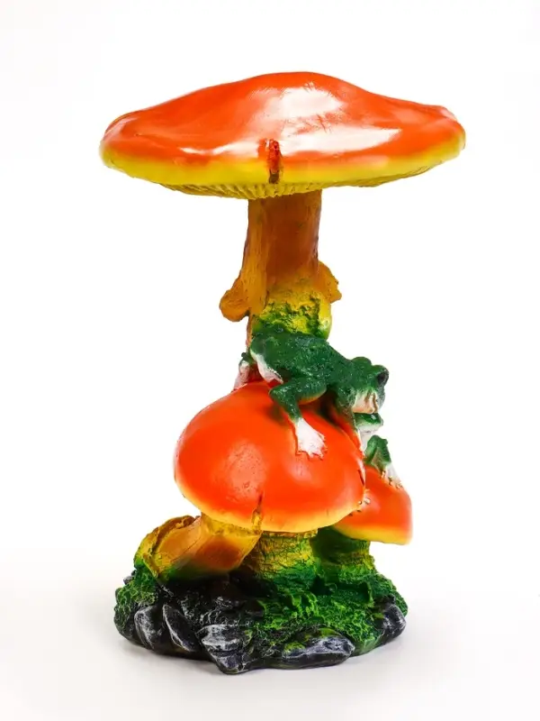 Садовая фигура из полистоуна &laquo;Грибы с лягушками&raquo;, 25&times;30&times;43 см