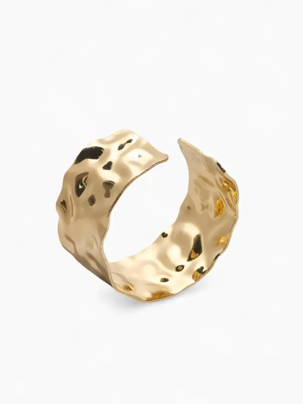 Браслет манжета &laquo;Мятый&raquo;, цвет золото