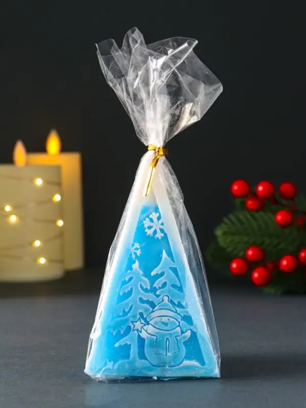 Свеча новогодняя пирамида Свеча новогодняя пирамида "Снеговик"12х6,5мм, голубой