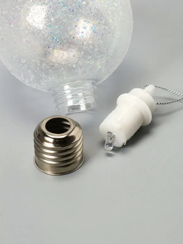 Набор ёлочных шаров &laquo;Ледяное сияние&raquo;, 8 см, 1 LED, от батареек LR44&times;3, свечение тёплое белое