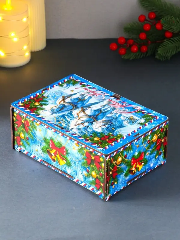 Шкатулка-ящик  самосборный малый с символом года "Тройка", 20х13,6х8 см