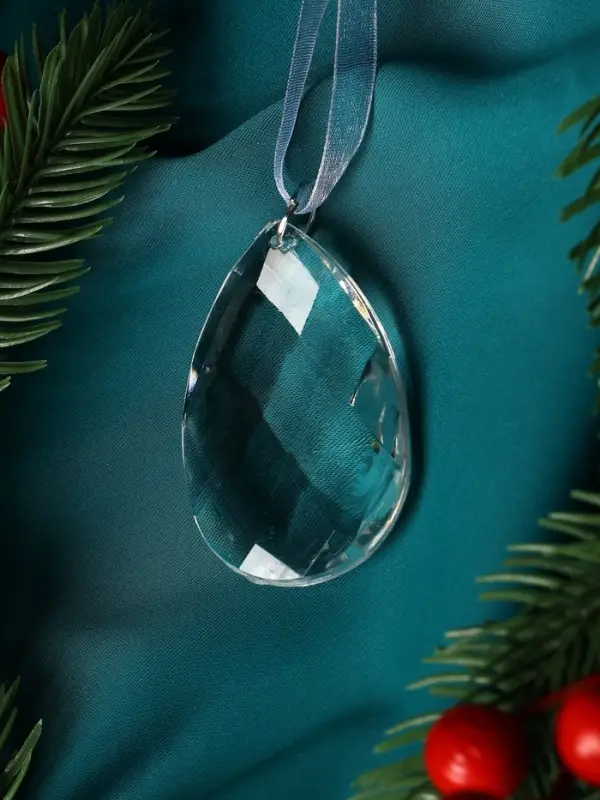 Украшение ёлочное "Льдинка" капелька, 6х4 см, прозрачный