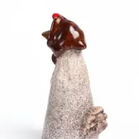 Фигурка светодиодная &laquo;Курочка в красной косынке&raquo;, декоративная, керамика, 8.3&times;7&times;15.7 см