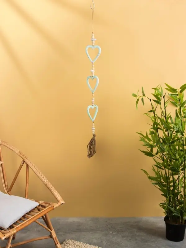 Подвеска декоративная Подвеска декоративная "Сердечки" дерево, камень 13х3х100 см