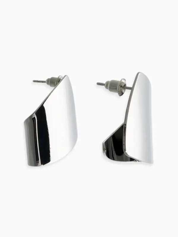 Серьги металл &laquo;Геометрия&raquo; заворот, цвет серебро