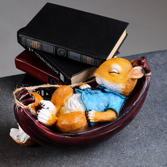 Подвесной декор  Подвесной декор "Белка в гамаке" 29x13x17см