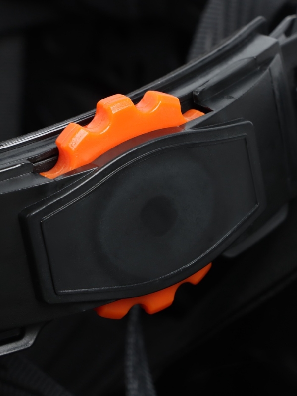 Каска защитная  Каска защитная "Альпы" для альпинизма и скалолазания, регулировка размера 52-63 см, черная   1074044