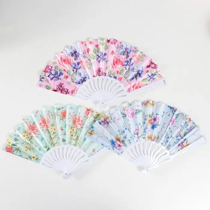 Веер пластик, текстиль Веер пластик, текстиль "Розы" МИКС 23 см