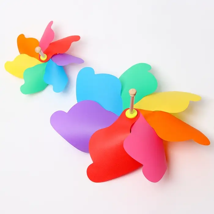 Ветерок &laquo;Ураган&raquo; на деревянной палочке