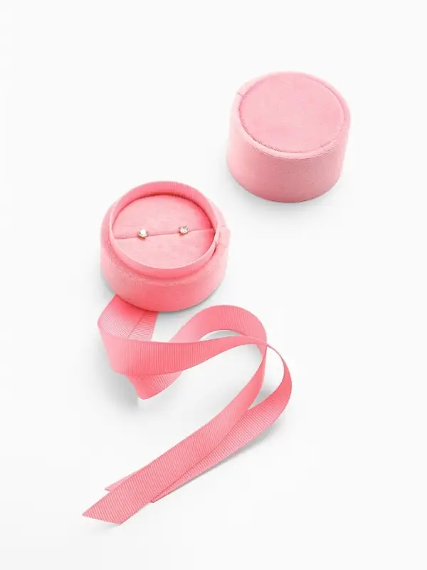 Футляр под серьги, кольцо &laquo;Сюрприз&raquo;, корейский бархат, 5.8&times;5.3 см, светло-розовый