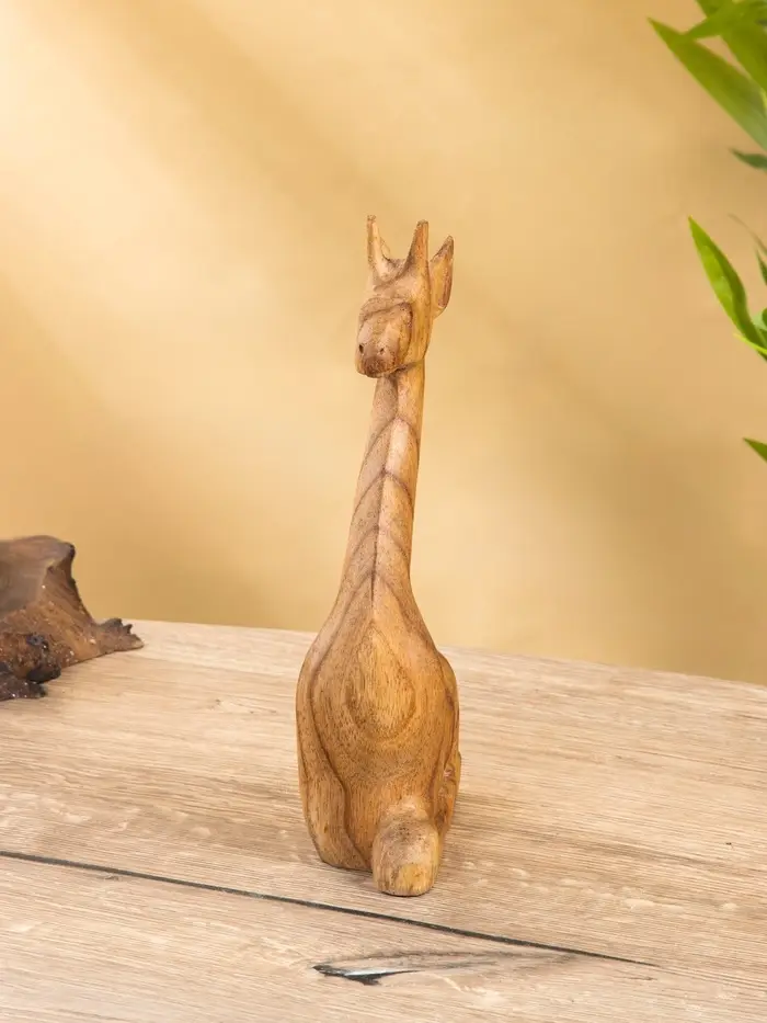 Сувенир "Жирафик" дерево Пиннис, 12х6х25 см, цв. коричневый Сувенир "Жирафик" дерево Пиннис, 12х6х25 см, цв. коричневый