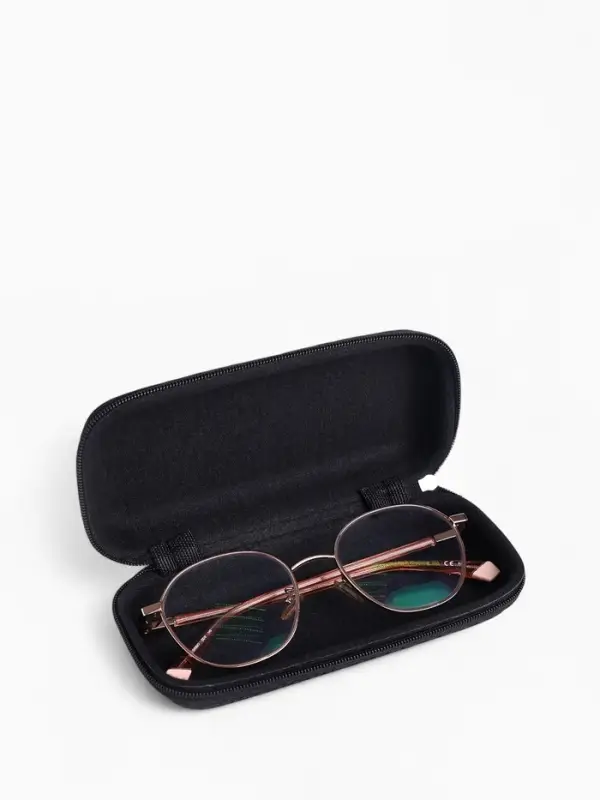 Футляр для очков на молнии, однотонный, размер 15&times;4&times;6.5 см, чёрный