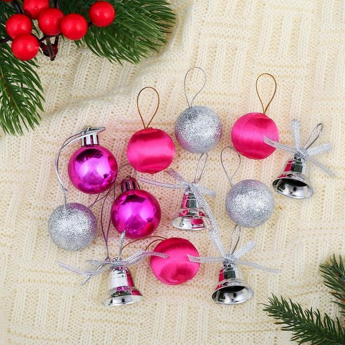 Набор украшений пластик 16 шт Набор украшений пластик 16 шт "Карнавал" (12 шаров, 4 колокольчика) серебро, малиновый