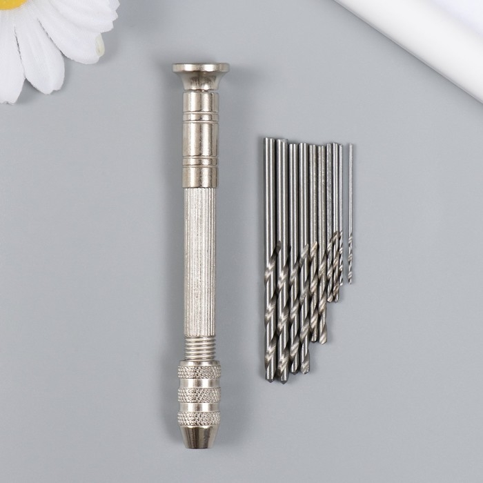 Ручной инструмент для сверления 9х14 см + спиральные сверла 10 шт 1-3мм Ручной инструмент для сверления 9х14 см + спиральные сверла 10 шт 1-3мм