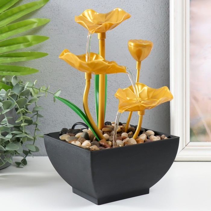 Фонтан настольный от сети Фонтан настольный от сети "Золотые лотосы в пруду" 13х15х24,5 см