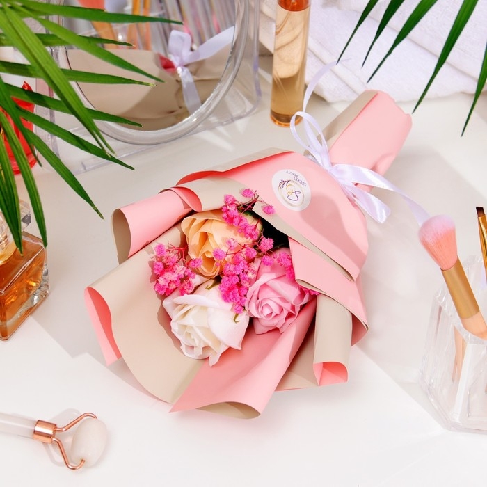 Премиальный букет из мыльных роз, 3 шт Премиальный букет из мыльных роз, 3 шт