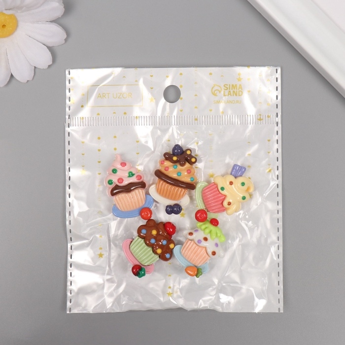 Декор для творчества пластик "Набор пирожных" набор 5 ш 3х2,3х1 см