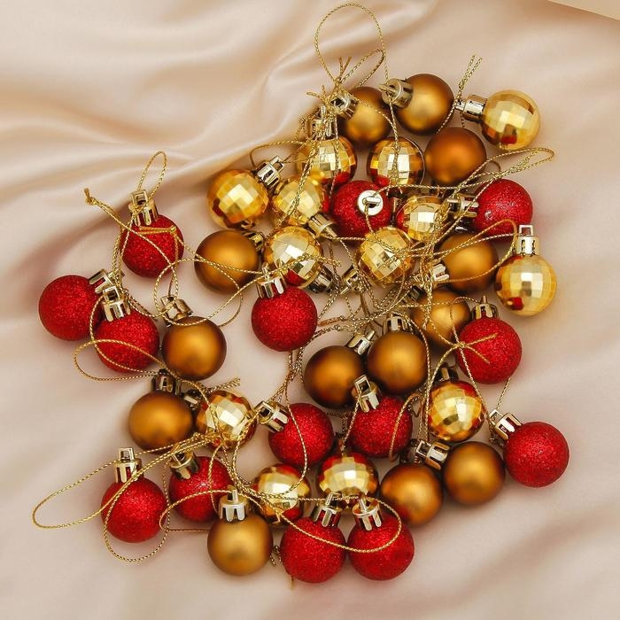 Набор шаров пластик d-2,5 см, 40 шт Набор шаров пластик d-2,5 см, 40 шт "Малышки в шарике" красный золото