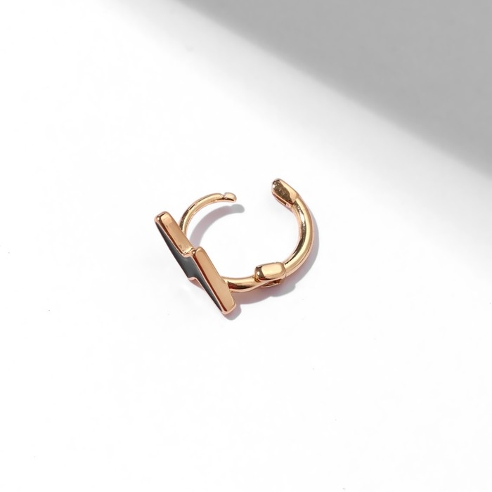 Пирсинг в ухо (хеликс) «Молния», d=10 мм, цвет чёрный в золоте Пирсинг в ухо (хеликс) «Молния», d=10 мм, цвет чёрный в золоте