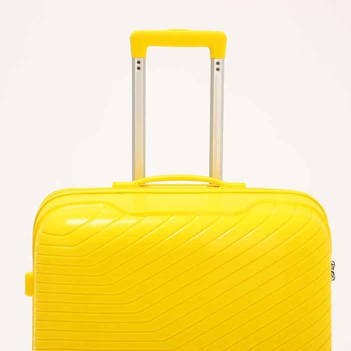 Чемодан большой 100 л (L), отдел на молнии, кодовый замок, 4 колеса, цвет жёлтый Чемодан большой 100 л (L), отдел на молнии, кодовый замок, 4 колеса, цвет жёлтый