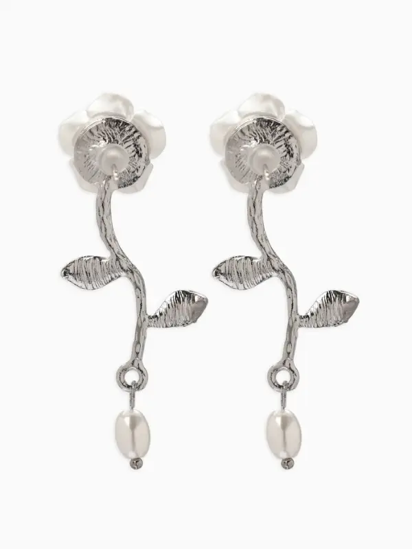 Серьги &laquo;Цветок розы&raquo;, белые в серебре