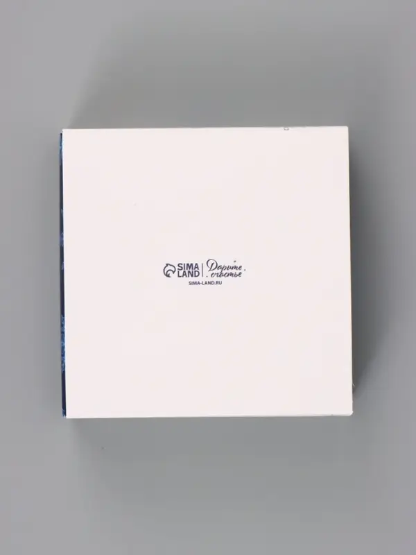 Коробка для 9 конфет &laquo;Голубые мечты&raquo; 14.5&times;14.5&times;3.5 см